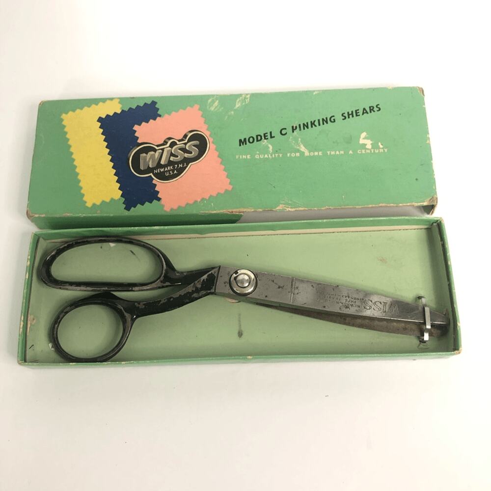 Vintage wiss model C pinking shears in original box USA 1950s zig zag cut craft‎